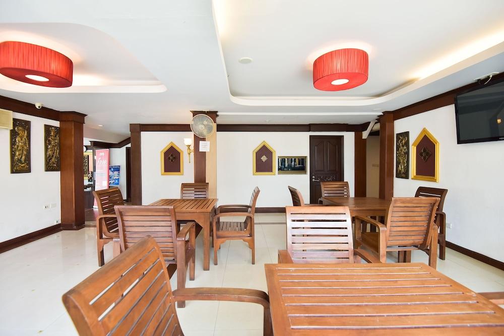 Phuket Oyo 389 Sira Boutique Residence מראה חיצוני תמונה